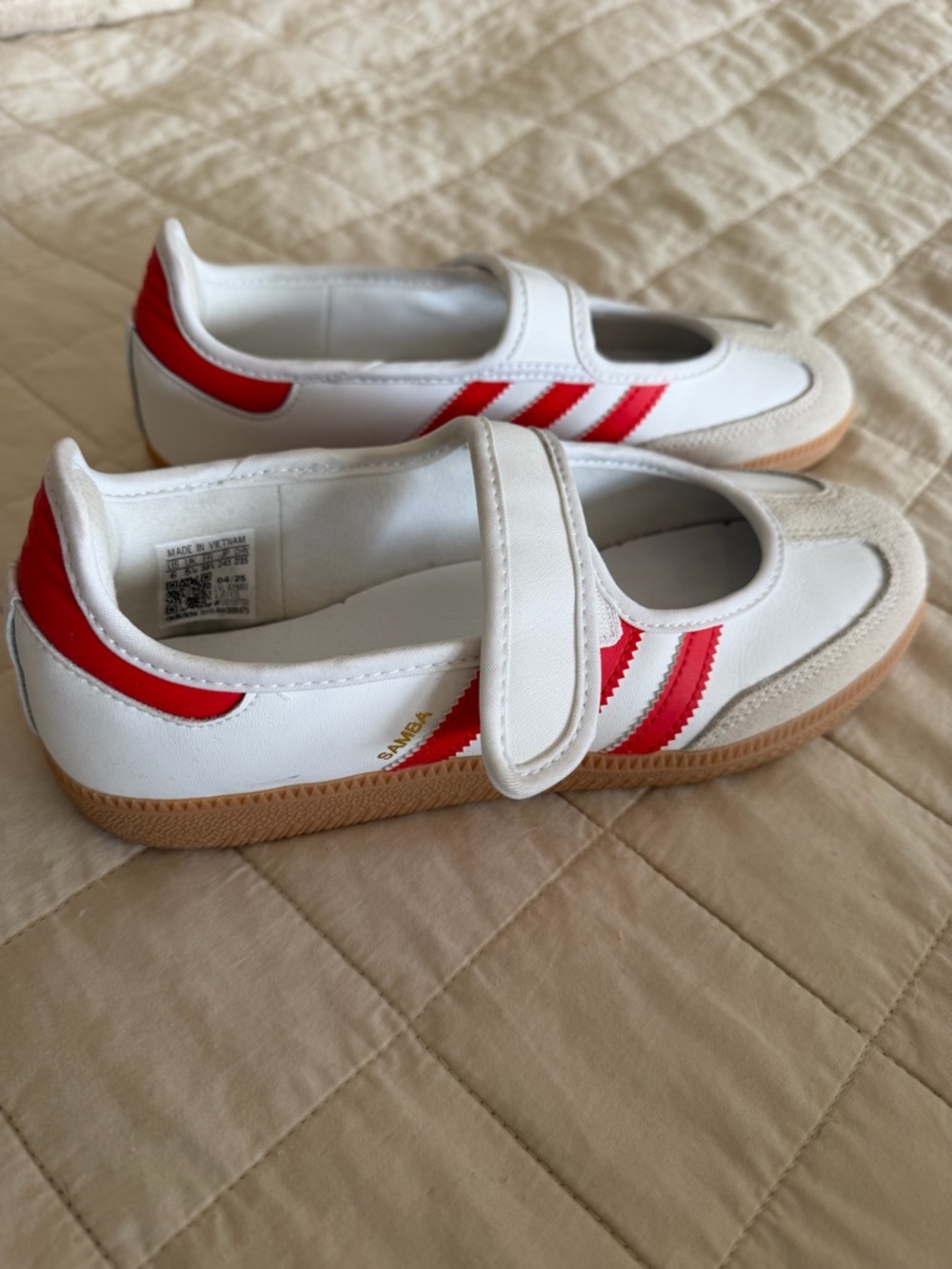 Adidas Kids Red and White Mary Jane Sambas - Picture 4 of 10